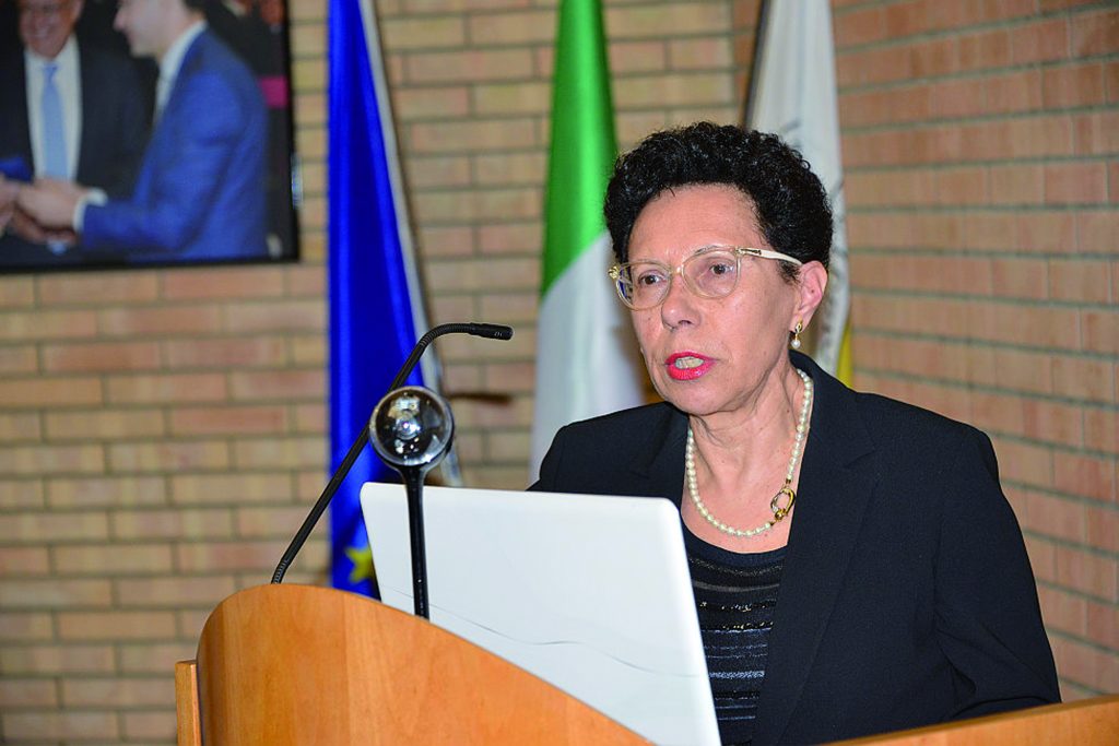 I medici bocciano l’integrazione col Gemelli: «L’ottimo? Un solo ospedale e strade adeguate»