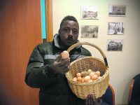 Permesso di soggiorno negato nonostante il suo impegno nel sociale, Amadou fugge dal Molise