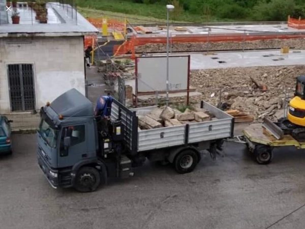 ‘Scomparsi’ dalla stazione di Bojano i blocchi di pietra antica di epoca romana