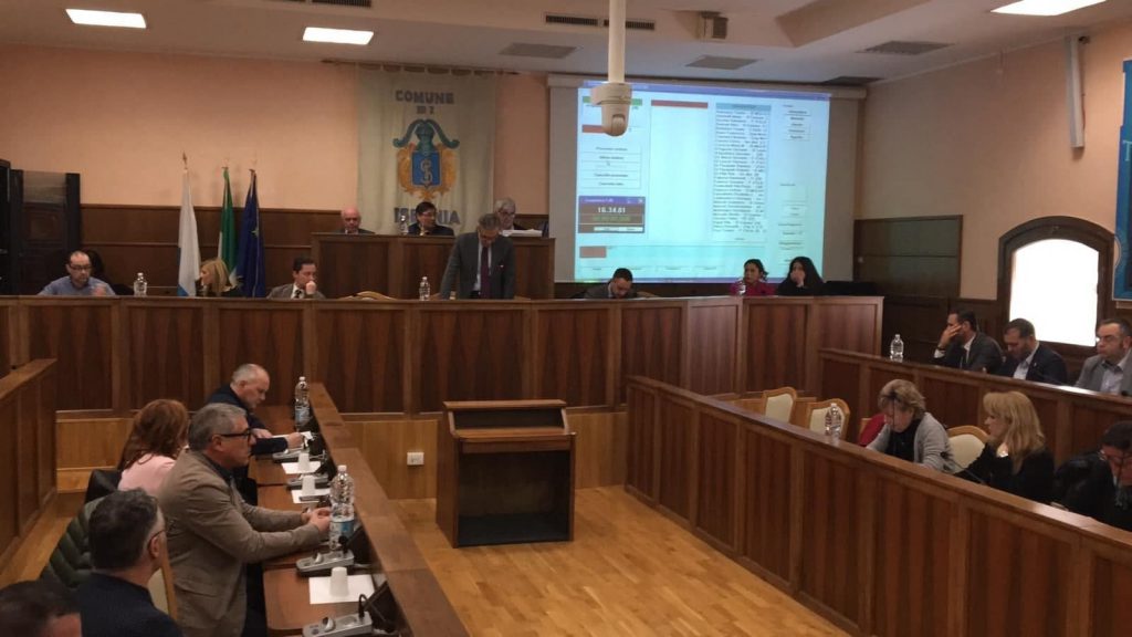 Unilever, il Consiglio comunale di Isernia scende in campo al fianco dei dipendenti