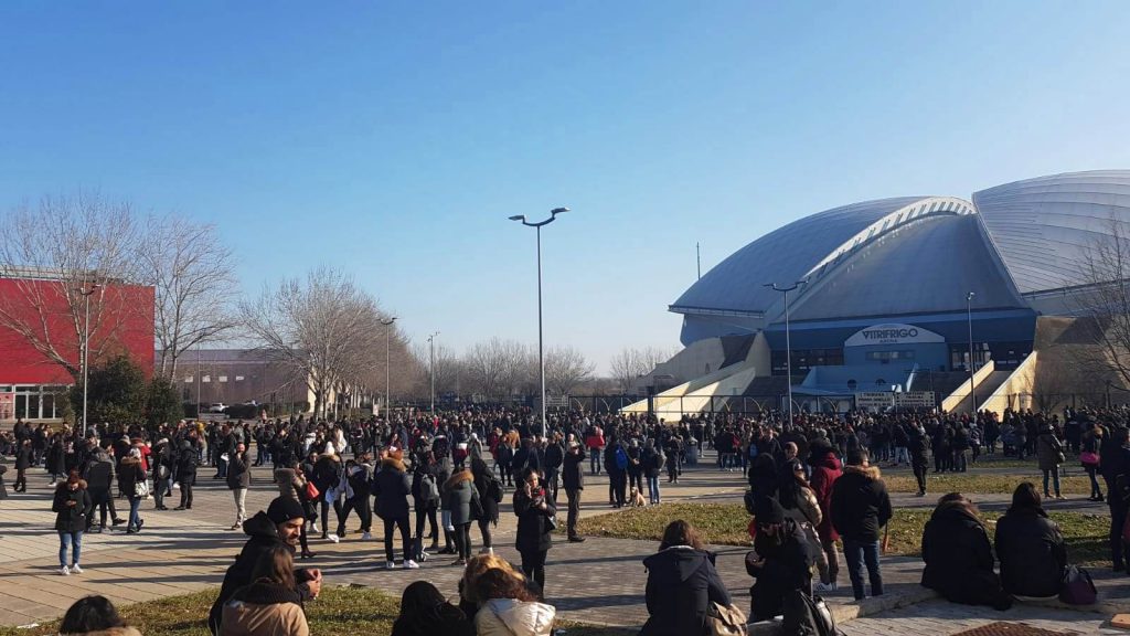 Infermieri molisani in ‘pellegrinaggio’ a Pesaro: quasi 8000 per trenta posti