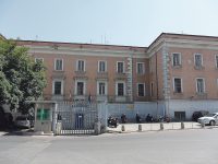 Campobasso, aggredisce e tenta di violentare un’anziana: il pakistano resta in carcere