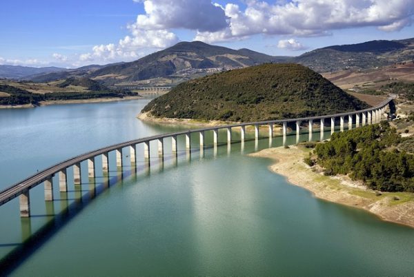 Manutenzione del Liscione: vincono appalto Anas, finiscono ai domiciliari per bancarotta