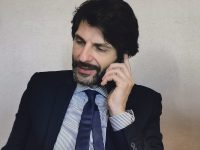 Casi scolastici non rilevati e deceduti fra i positivi Bufera sui dati del Covid