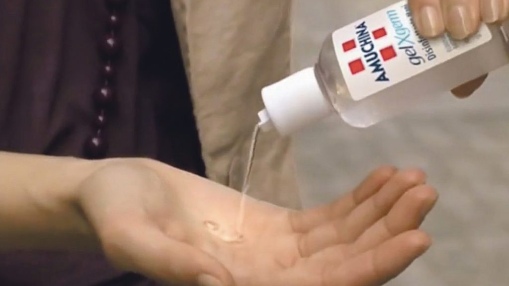 Vendeva igienizzanti online spacciandoli per ‘antidoti’ al Coronavirus, campobassano denunciato