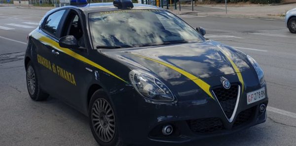 Confini blindati, evaso arrestato dalla Finanza in agro di Larino