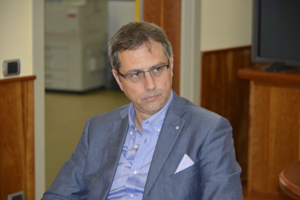 «In Molise l’aumento ha rallentato, picco entro due settimane: ecco perché»