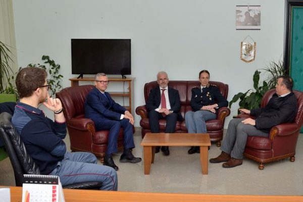 ????????????????????????????????????