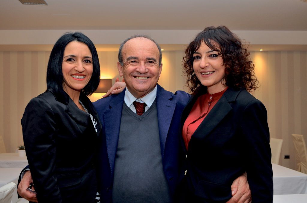 Il Paese è in affanno, «chi può faccia ogni sforzo per aiutare la sanità»