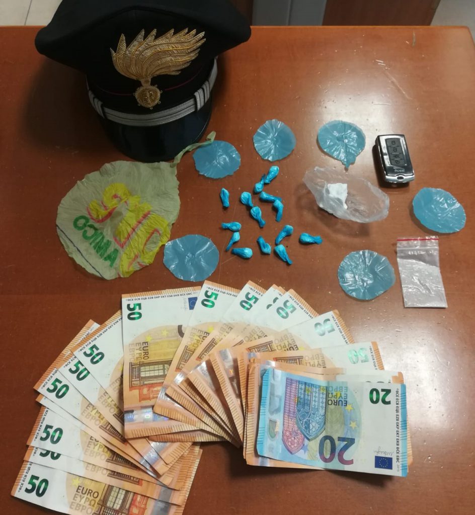 Termoli, spaccia cocaina in pieno centro: arrestato un 28enne