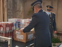 Termoli, il cuore d’oro della Guardia di Finanza: viveri alla Caritas