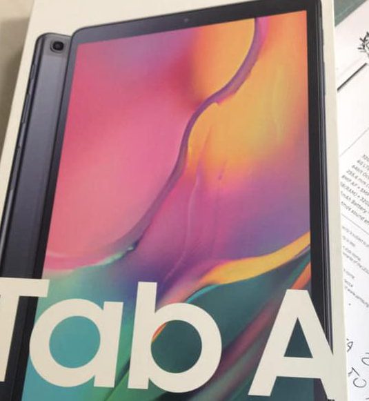 Un tablet per accorciare la distanza coi nonnini di Lucito