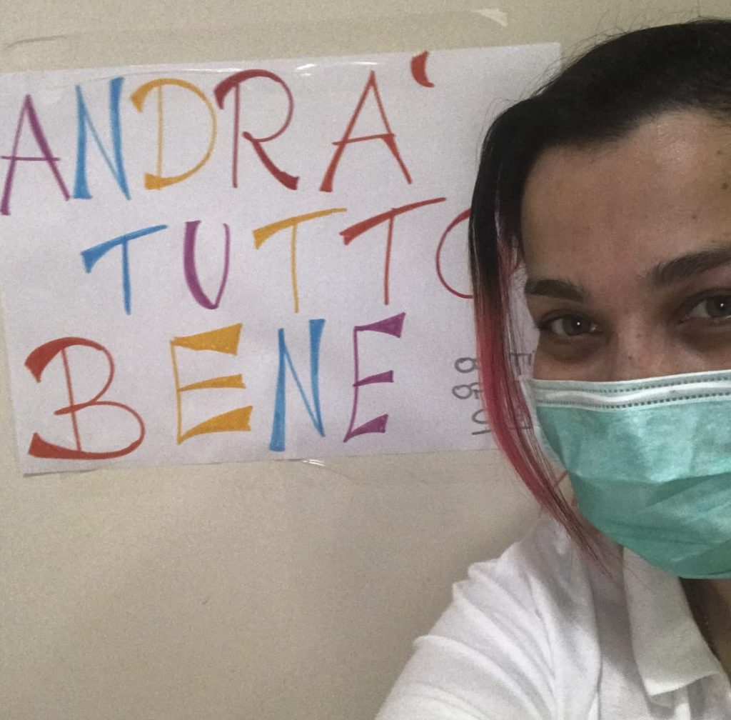 Sara, positiva al Covid e lontana da casa: distanza e isolamento, mix micidiale