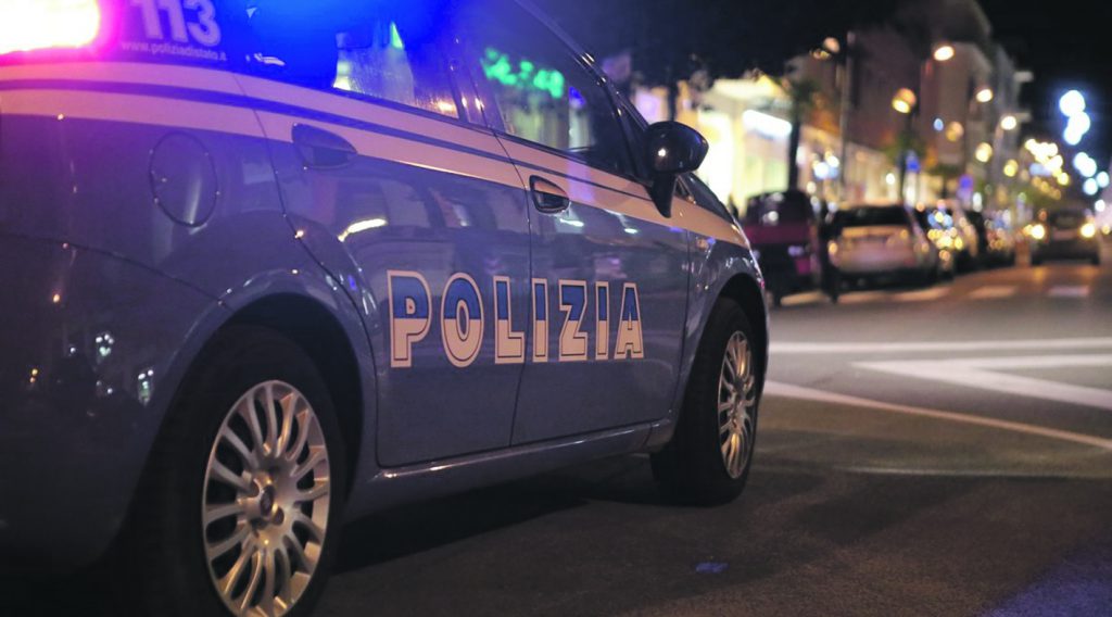 Isernia, festa a casa in barba ai divieti: otto multati