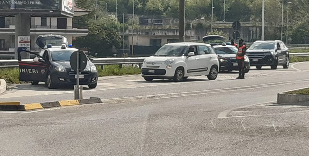 Ubriaco al volante va a fare la spesa: isernino si becca una denuncia