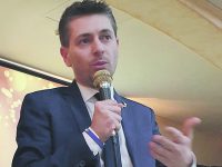 2 giugno, centrodestra in piazza diviso