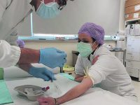 Il contatto della Croce rossa, poi l’appuntamento per il prelievo