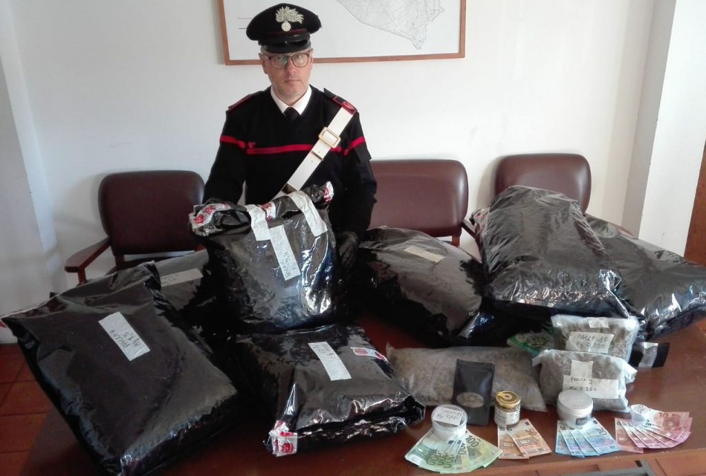 Campomarino, “colpo grosso” allo spaccio: sequestrati 21 chili di marijuana
