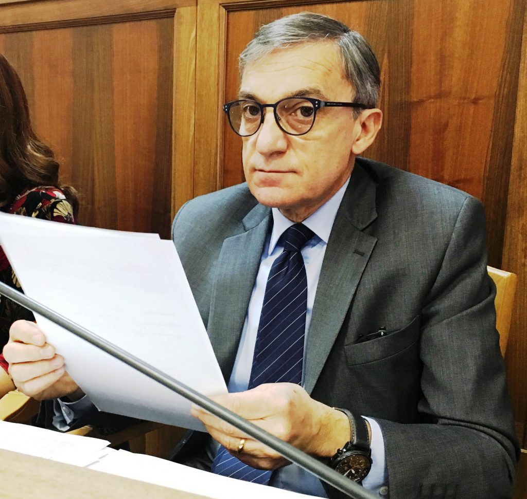 Degrado dopo la movida, il sindaco di Isernia firma l’ordinanza contro il ‘bivacco’ nel centro storico