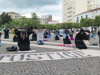 Omicidio George Floyd, studenti campobassani in ginocchio per chiedere giustizia