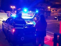 Beve, assume droga e fa incidente: giovane nei guai