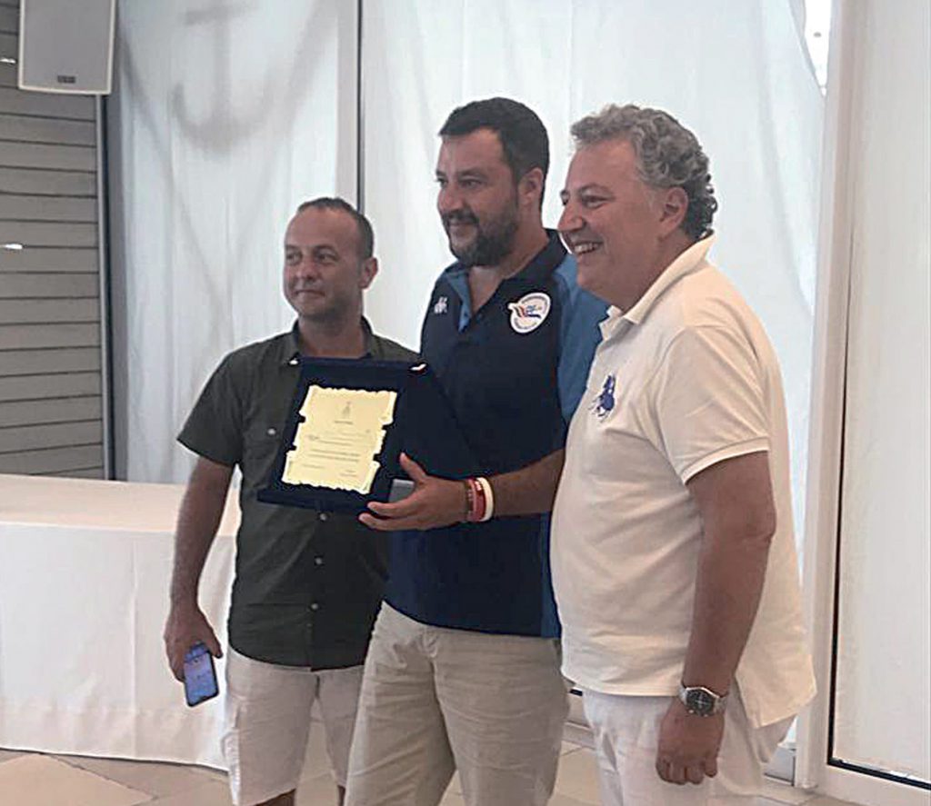 Marone smussa gli angoli: «Barricate? Non sono contro di me, ascolterò tutti»