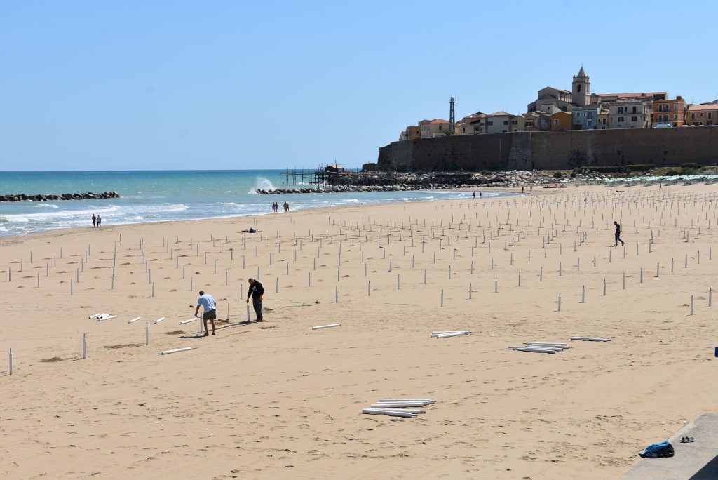 Niente bagni “liberi”, monta la protesta