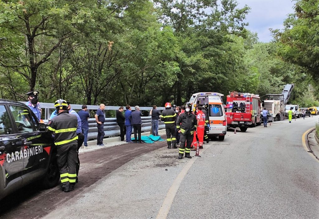Dramma sulla Statale 158, i Carabinieri pronti a sentire la moglie del conducente