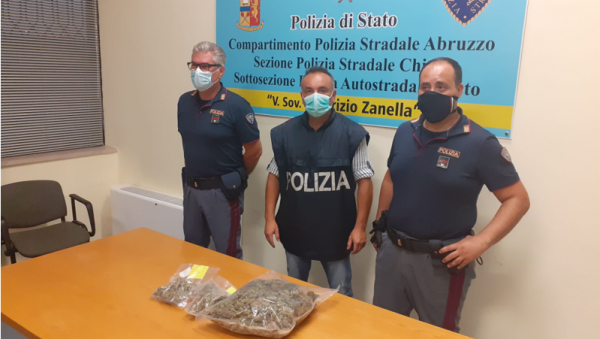 Tre pusher verso la Puglia, fermati e arrestati in A/14