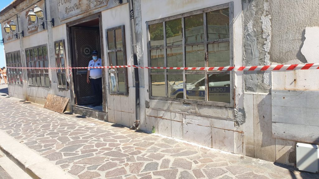 Decaduta la concessione, sigilli all’ex Fuori Rotta sul lungomare di Termoli