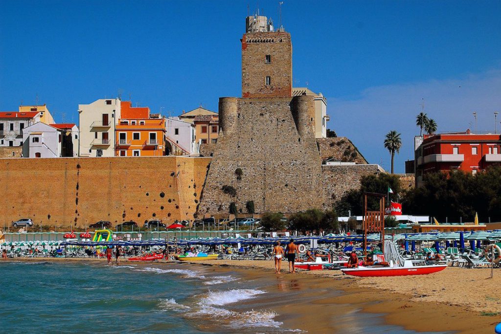 E la chiamano estate: fino ad ora turismo ‘mordi e fuggi’, agosto farà la differenza