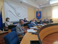 Sfiducia a Toma, prova di tenuta della maggioranza