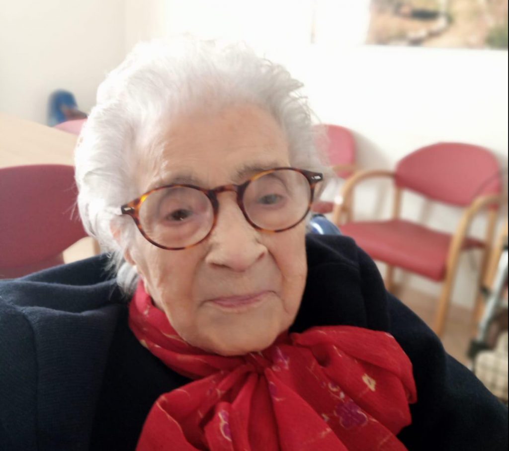 Raffaela Sozio spegne 106 candeline, un record per la nonna di Capracotta