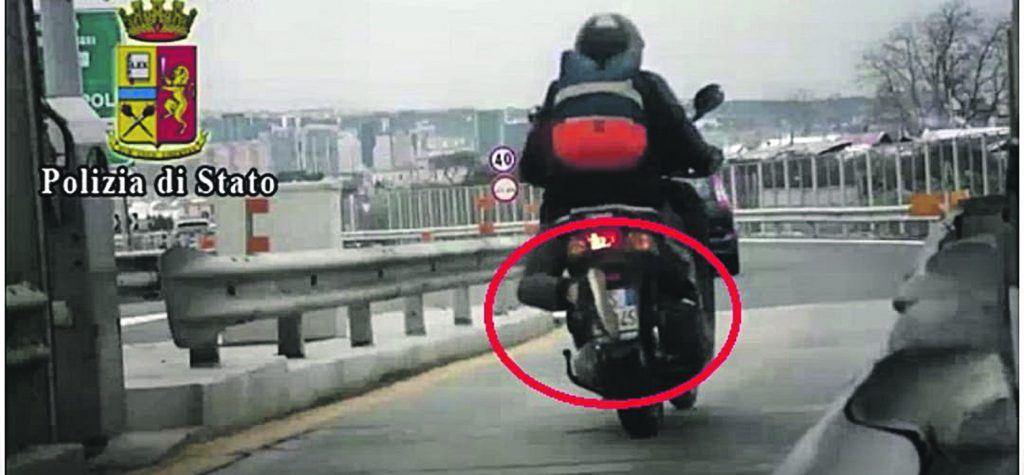 Non paga il pedaggio per 41 volte: incastrato il ‘furbetto’ del Telepass