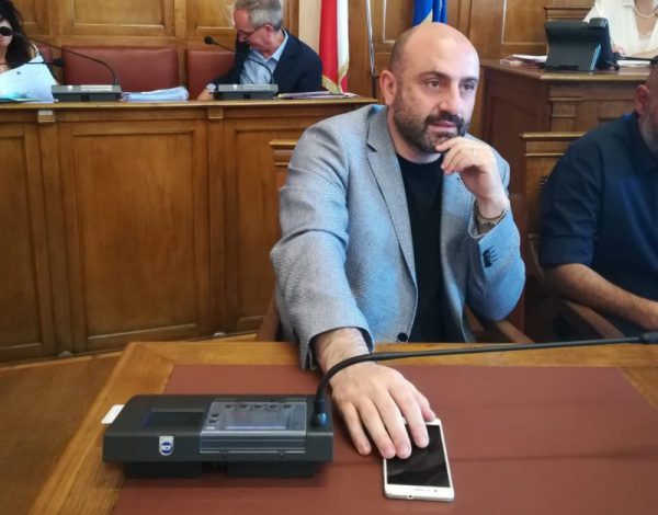 Trasporto scolastico a Campobasso, il Comune chiede 10 bus aggiuntivi