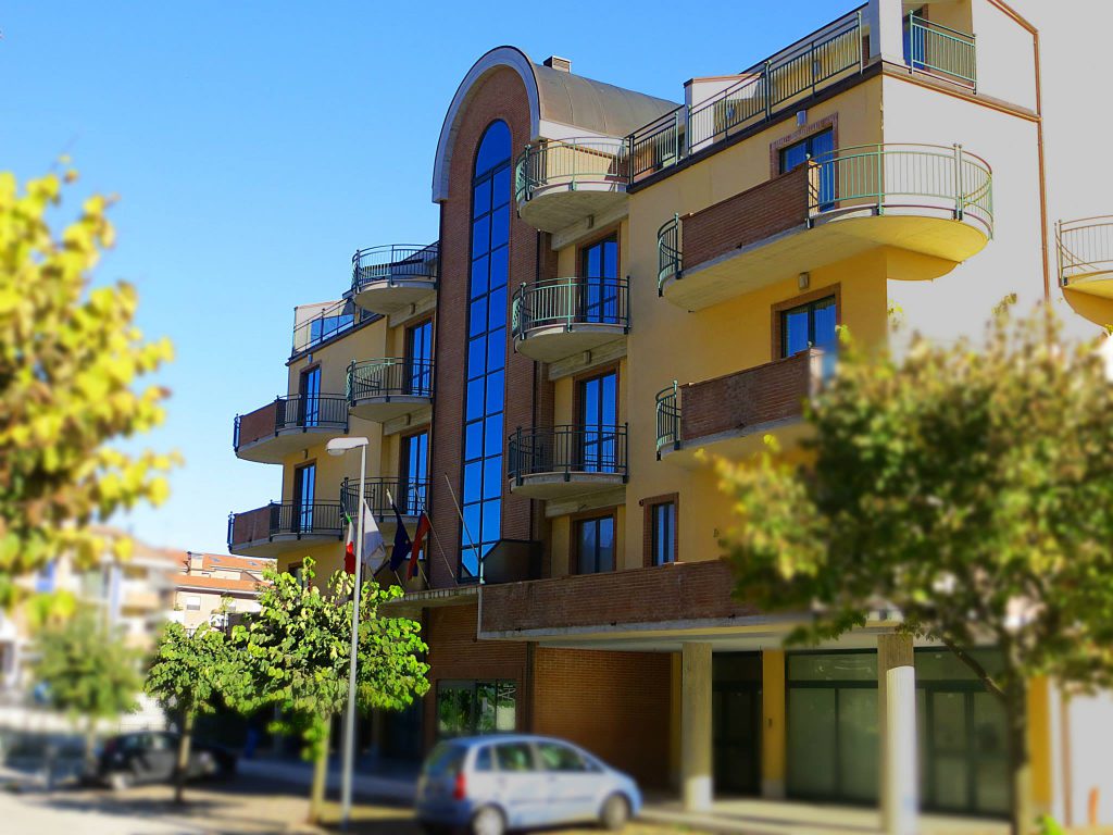 Case di risposo ostaggio del Covid: 26 positivi pure a Vinchiaturo