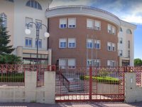 Primo caso Covid a scuola, attività didattiche sospese alla primaria Mascione