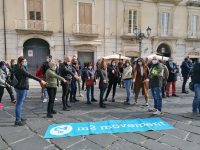 «La politica è lontana dalle nostre necessità, la Regione ci ascolti»