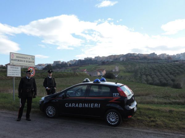 Montenero, scippa un disabile: rintracciato in tempi record dall’Arma