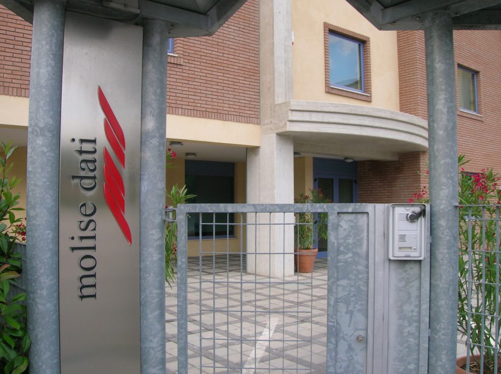 Molise Dati esiste e costa, ma la Regione chiede aiuto a terzi perché non ‘funziona’