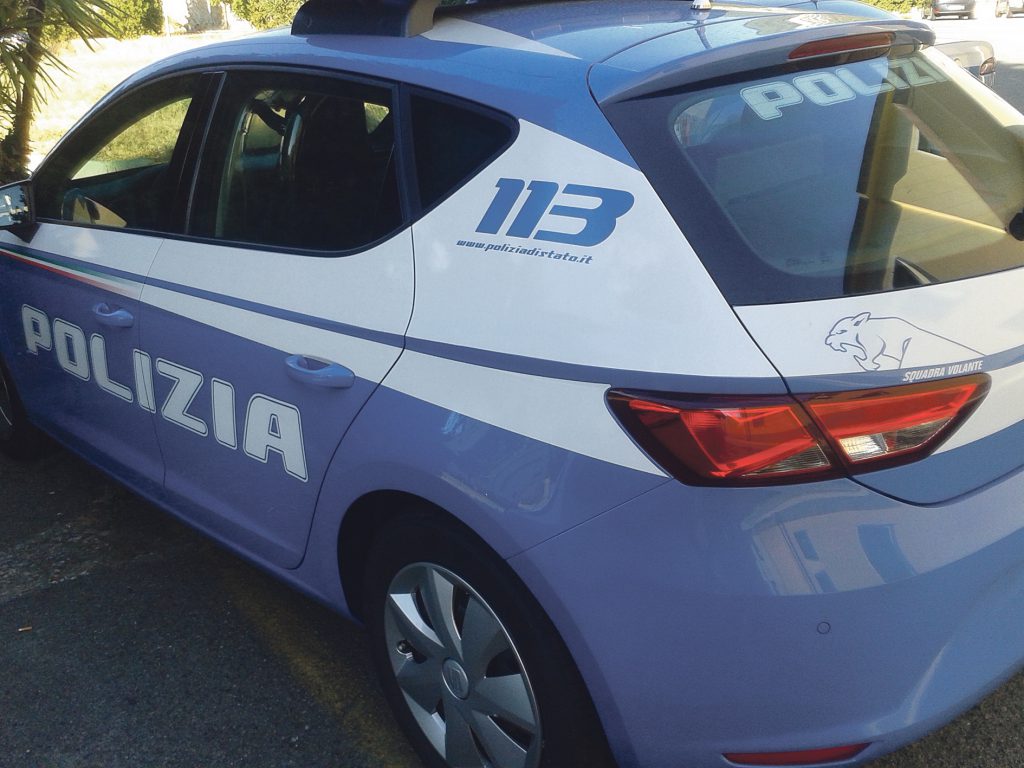 Campobasso, rubano un’auto e forzano un posto di blocco: due minorenni nei guai