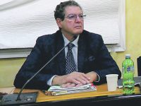 Le accuse di Giustini: aprendo il Vietri si sarebbe evitato il caos