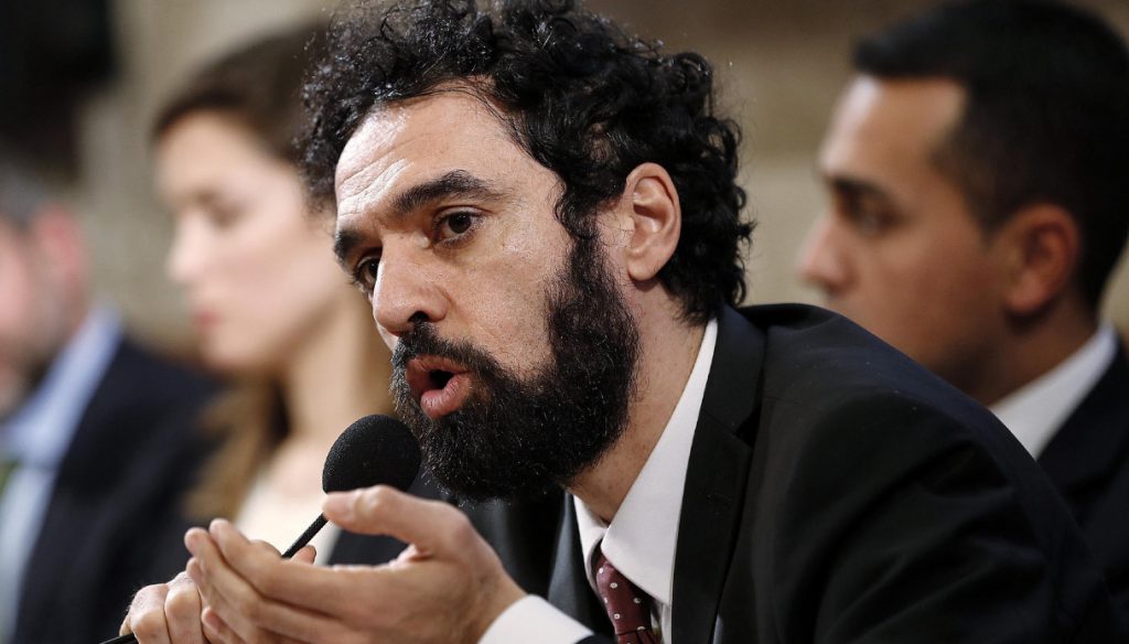 Donazioni dalla lobbista di Hera e Adler, Giarrusso: finanziò le politiche 2018…