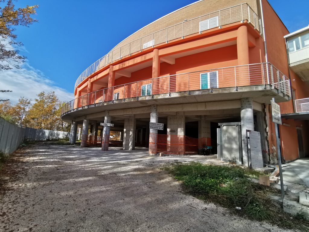 Covid hospital, firmata la convenzione: ecco i tempi per il progetto