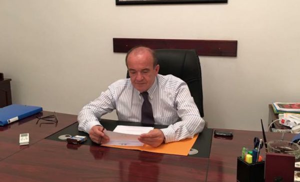 Aumentano i positivi, i sindaci di Montaquila e Colli chiudono le scuole