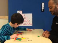 Burocrazia e solo belle parole, l’odissea della terapia Aba