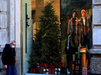 Zona rossa o arancione, Italia verso la stretta nei giorni clou delle feste