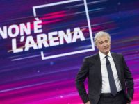 Non solo rappresentanti istituzionali, Non è l’Arena ascolta pure i familiari