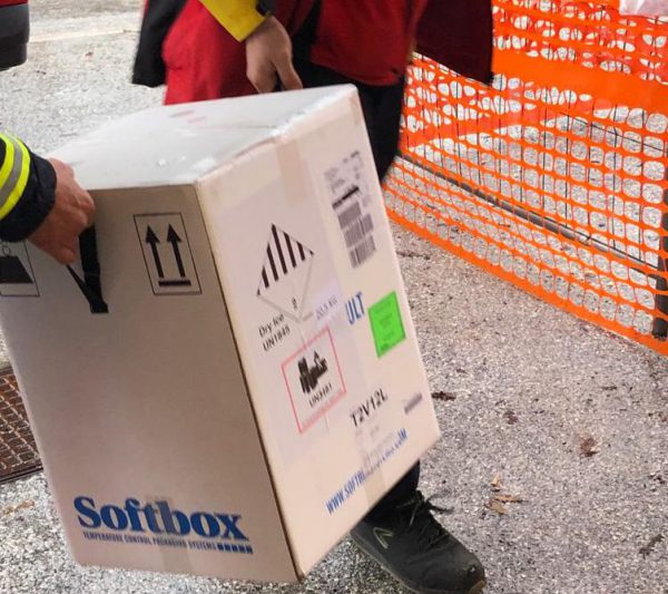 Vaccini, finalmente partiti: somministrati i primi 300