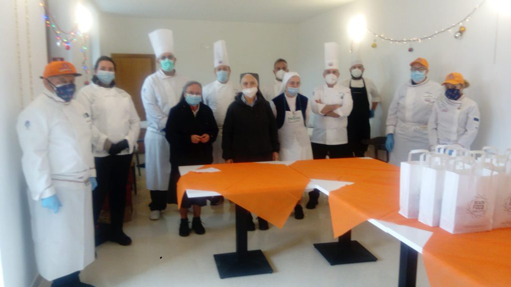 «ll nostro cuore resta aperto», gli chef di Termoli cucinano per i poveri